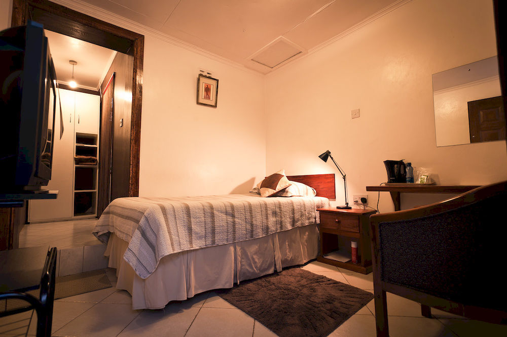 Godials Bed & Breakfast Bed & Breakfast Nairobi Ngoại thất bức ảnh